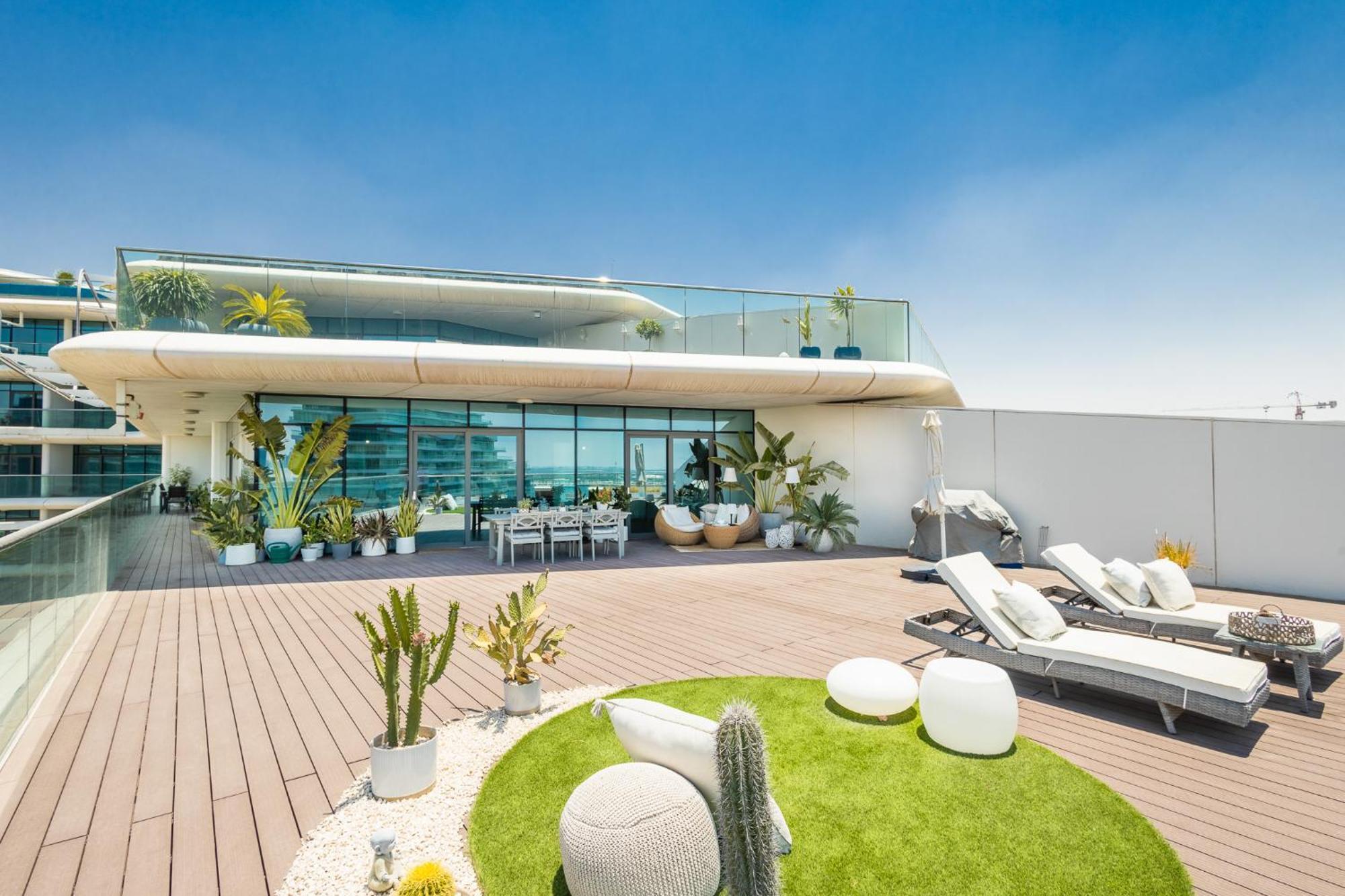 Voyage 5 Star Al Hadeel Sunset Sea View * Abou Dabi